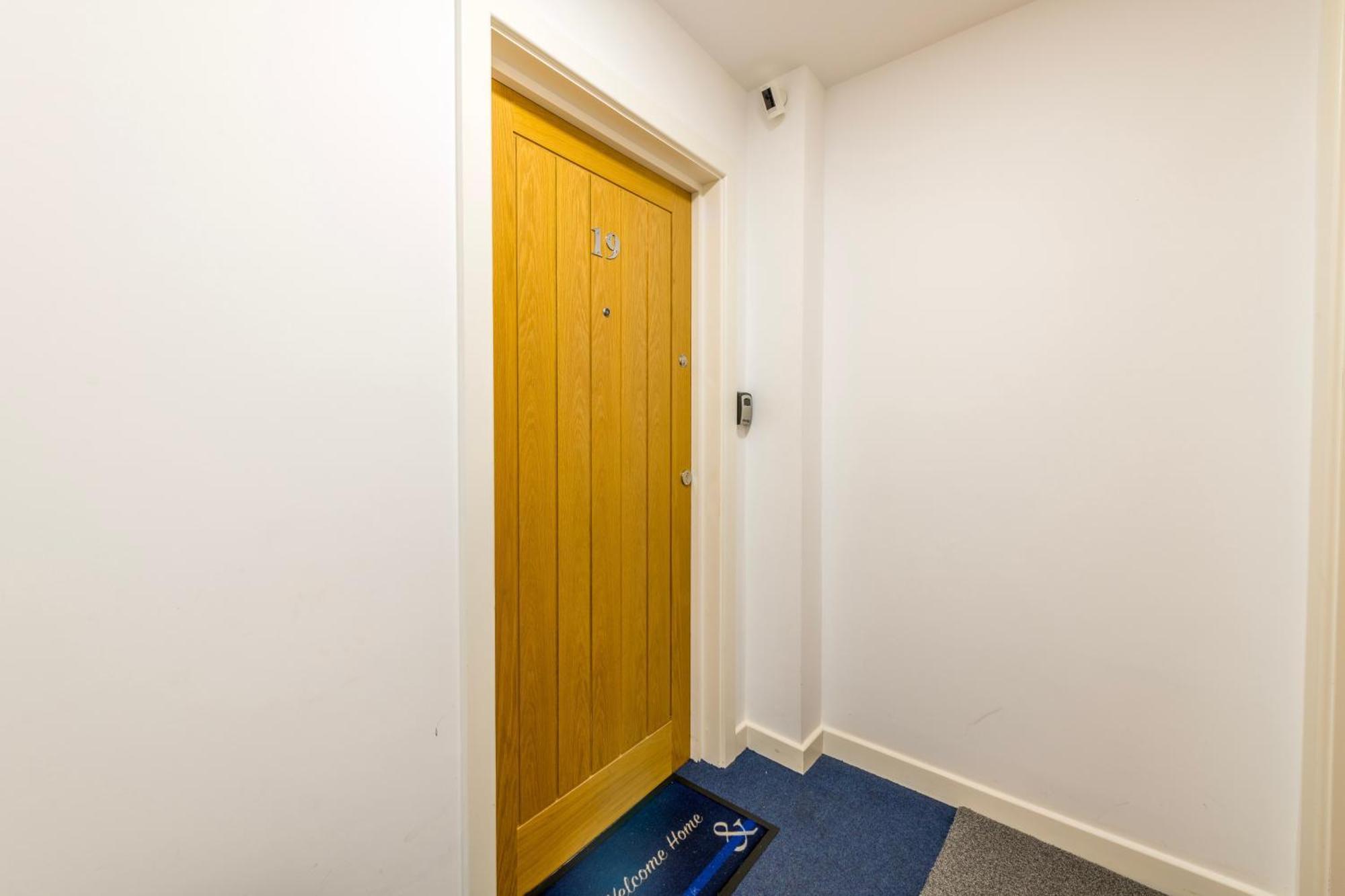 Contemporary Abbey Yard By Prescott Apartments Abingdon-on-Thames Exterior foto